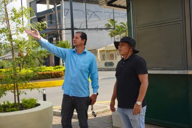 Inspección en Av. Miguel Franco Salazar busca ordenar la oferta gastronómica de Coronel Maridueña