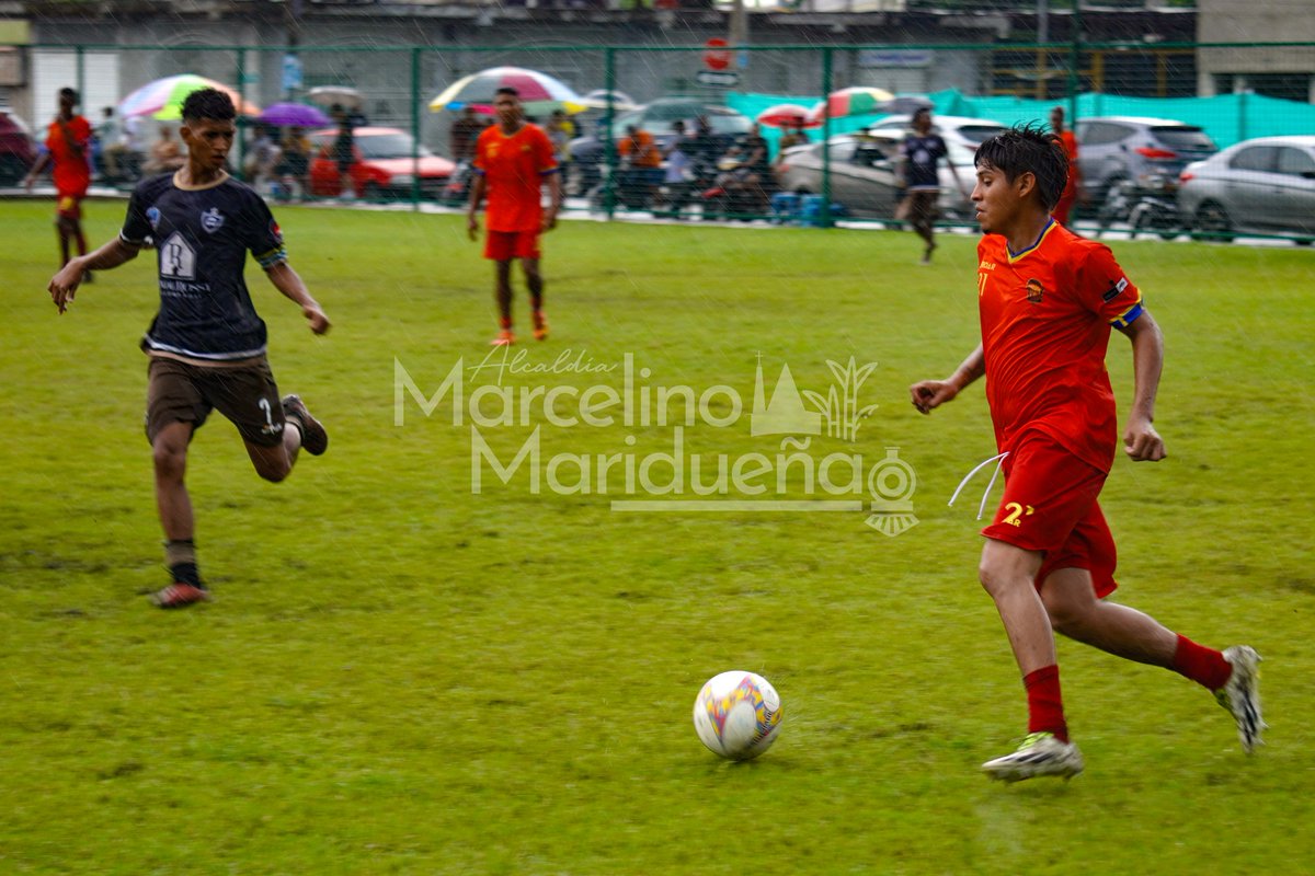 Cientos de marcelinenses vivieron emoción en la semifinal del Interclubes