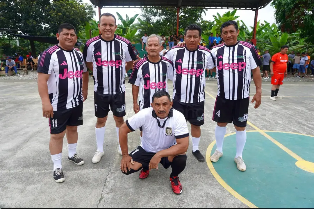 Deporte y emprendimiento se unen en el Indor Inter Recintos de Coronel Maridueña